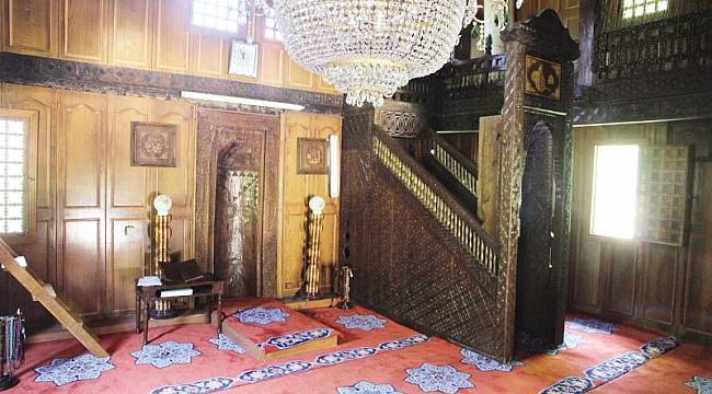 Çayeli'nde Ahşap Şaheser Göz Kamaştırıyor