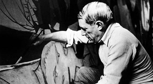 Ressam Amcadan Guernica'ya Ahşap Uygulama