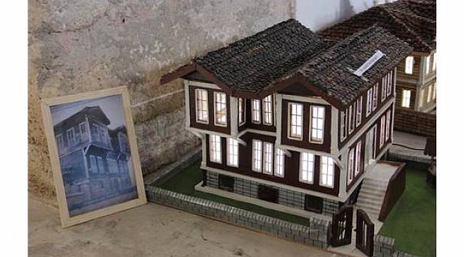 Tarihi Yapıların Ahşap Hali Dikkatleri Üzerine Çekti
