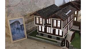 Tarihi Yapıların Ahşap Hali Dikkatleri Üzerine Çekti