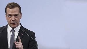 MEDVEDEV TOMRUK KISITLAMASINI İMZALADI!
