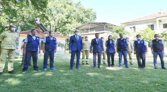 Bakanımız ve Genel Müdürümüz Bayındır da Orman Yangın Ekibini Ziyaret Etti
