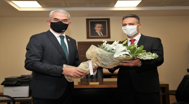 İzin ve İrtifak Daire Başkanı Ahmet Köle Göreve Başladı