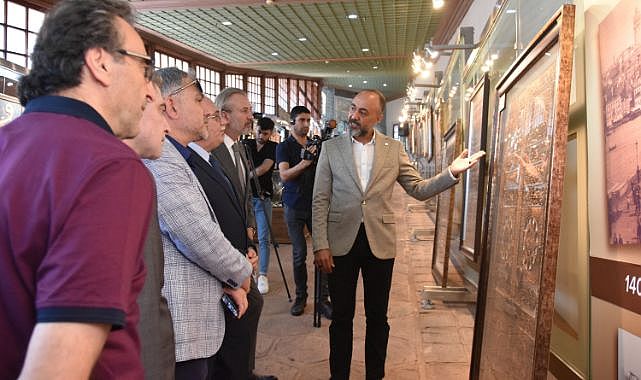 Ahşap, Hünkar Kasrı'nda dile geldi