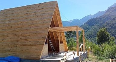 Turist Çekmek İçin Bungalov Ev Yapıyorlar