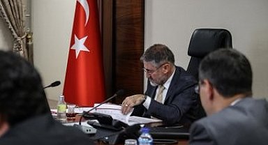 Bakan Nebati: "Nesillerin refahı için durmadan çalışmaya devam"