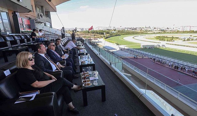 Başkanlık Koşusu'nda zafer Baronial'in