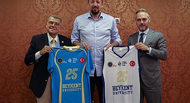 Beykent Üniversitesi heyetinden TBF Başkanı Hidayet Türkoğlu'na ziyaret