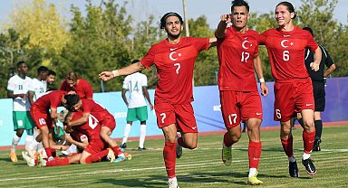 Futbolda şampiyon Türkiye