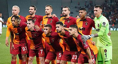 Galatasaray tek değişiklik