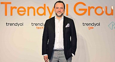 Refik Anadol'un 'Makine Hatıraları: Uzay' sergisi TEKNOFEST'te