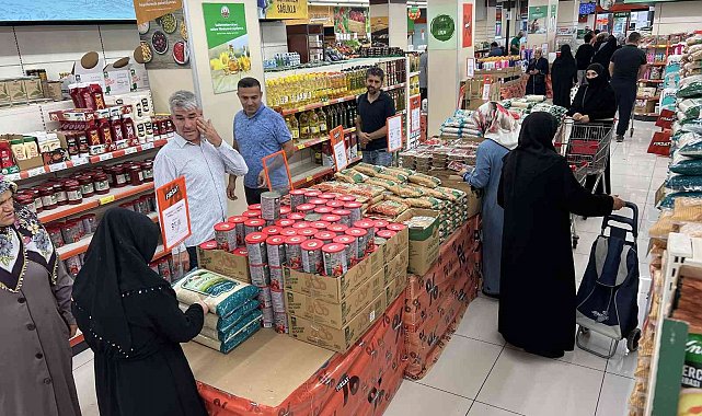 Tarım Kredi Kooperatif marketlerinde indirimli ürünler tüketicilerle buluştu