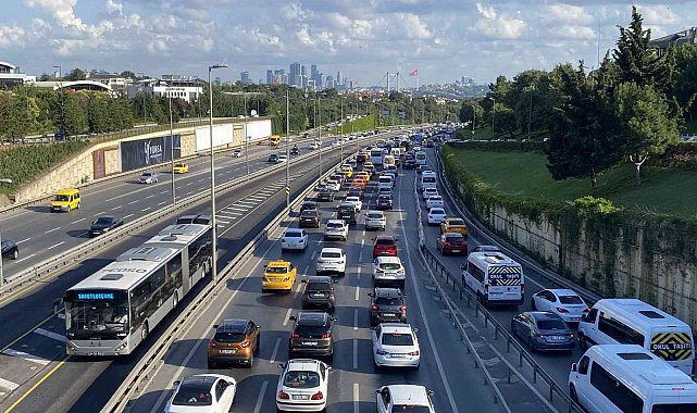 Trafik sigortası primlerinde aylık artış oranı yüzde 4.75'e çıkarıldı