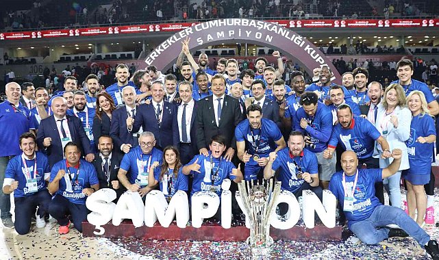 36. Erkekler Cumhurbaşkanlığı Kupası: A. Efes: 71 - Fenerbahçe Beko: 62