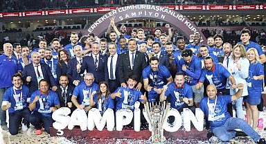 36. Erkekler Cumhurbaşkanlığı Kupası: A. Efes: 71 - Fenerbahçe Beko: 62