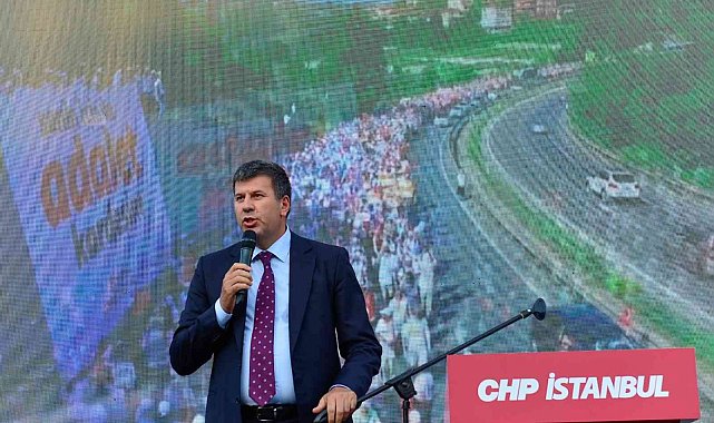 Adli yıl açılışında avukatlar Kadıköy'de bir araya geldi