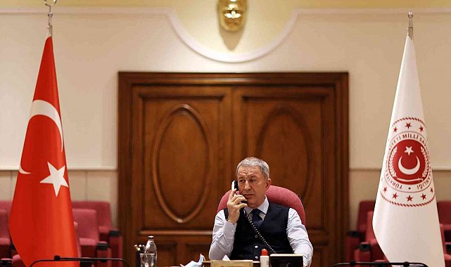 Bakan Akar, Ukraynalı mevkidaşı Reznikov ile görüştü