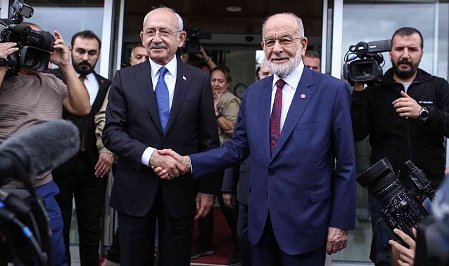 CHP Genel Başkanı Kılıçdaroğlu, Saadet Partisi Genel Başkanı Karamollaoğlu'nu ziyaret etti
