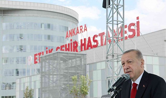 Cumhurbaşkanı Erdoğan: "Başka ülkelerin, toplumların güzellemesini yapanların gayesi, en büyük gücümüz olan sosyal yapımızı çökertmektir"