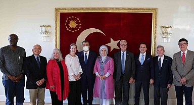 Emine Erdoğan, Uluslararası Pediatri Kurumu heyetini kabul etti