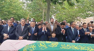 Tanrıverdi'nin eşi son yolculuğuna uğurlandı