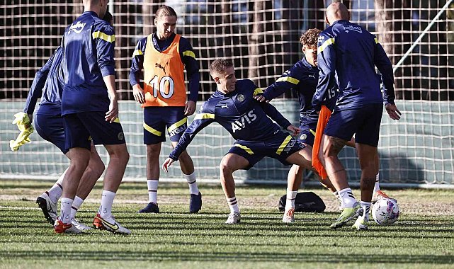 Fenerbahçe, Beşiktaş derbisi hazırlıklarına başladı