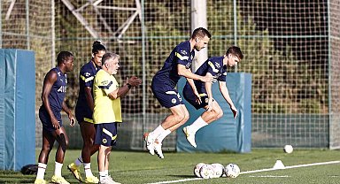 Fenerbahçe, Corendon Alanyaspor maçı hazırlıklarını tamamladı