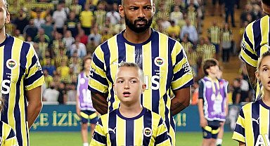 Joao Pedro ilk kez 11'de