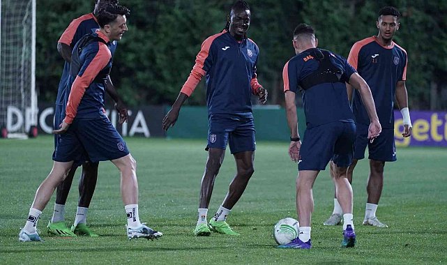 Medipol Başakşehir, Fiorentina maçına hazır