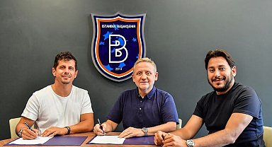 Belözoğlu'nun sözleşmesi uzatıldı