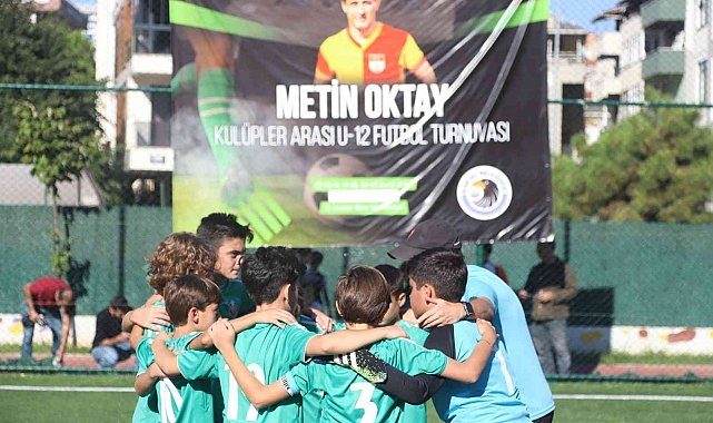 Metin Oktay'a Vefa Turnuvası'nın şampiyonu Bulvarspor oldu