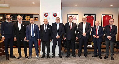 Paul Philipp'ten Başkan Mehmet Büyükekşi'ye ziyaret