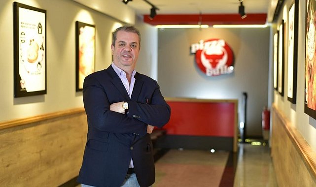 Pizzabulls şubelerine 'Kadın eli' değiyor