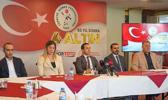 Şeref Eroğlu: "Dünya şampiyonluğu Türk güreşinin geleneğidir"