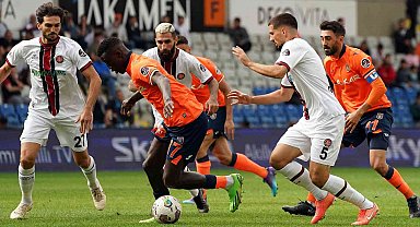 Spor Toto Süper Lig: Medipol Başakşehir: 0 - Karagümrük: 0
