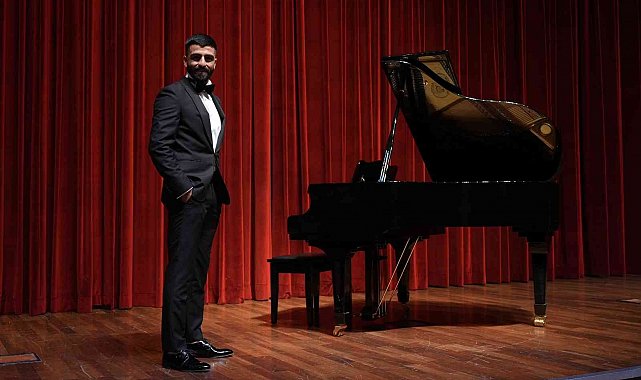 Taraftar istedi, Umut Bozok çaldı