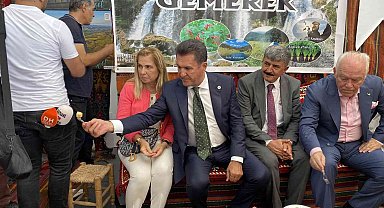 TDP Genel Başkanı Sarıgül: "İzmir'in kurtuluşu müthiş bir şekilde kutlanmıştır"
