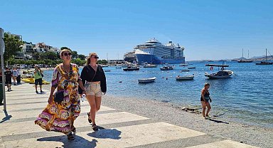 Turizmci turist sayısı kadar kişi başı geliri de odağına aldı