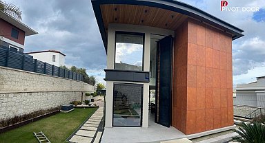 Türkiye'de üretilen dünyanın en büyük kapıları 35 ülkeye ihraç ediliyor