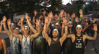Uluslararası Boğaziçi Triatlonu'nda sporcular kıyasıya yarıştı