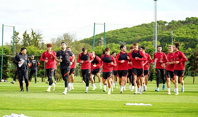 Ümit Milli Futbol Takımı çalışmalarına devam etti