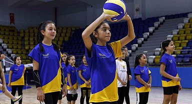 Yenimahalle yıldız sporcularını arıyor