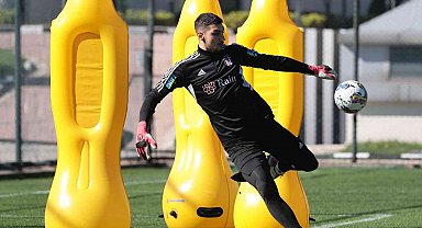 Beşiktaş taktik ve kondisyon çalıştı