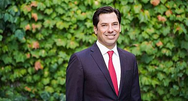 Eczacıbaşı Tüketim Ürünleri'nin yeni CEO'su Bülent Kozlu oldu