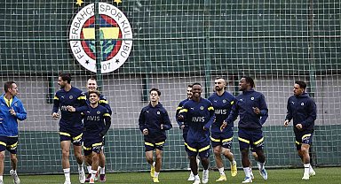 Fenerbahçe, AEK Larnaca maçı hazırlıklarını sürdürdü
