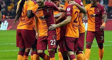 Galatasaray kupada farklı turladı