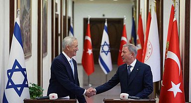 Milli Savunma Bakanı Akar ve İsrailli mevkidaşı Gantz'dan ortak basın toplantısı