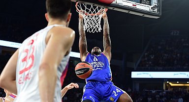 THY Euroleague: Anadolu Efes: 72 - Kızılyıldız: 59
