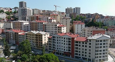 Bakan Kurum: "İstanbul'da 695 bin konutumuzun dönüşümünü gerçekleştirdik"
