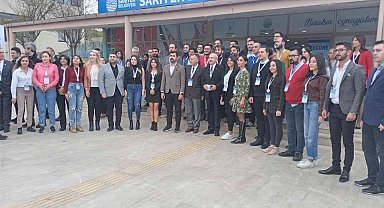 CHP lideri Kılıçdaroğlu, gençlerle bir araya geldi